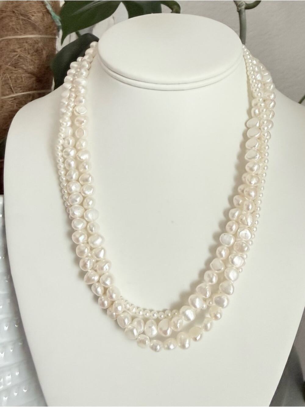 14K Gold white baroque freshwater cultured pearls Layered Necklace VINTAGE